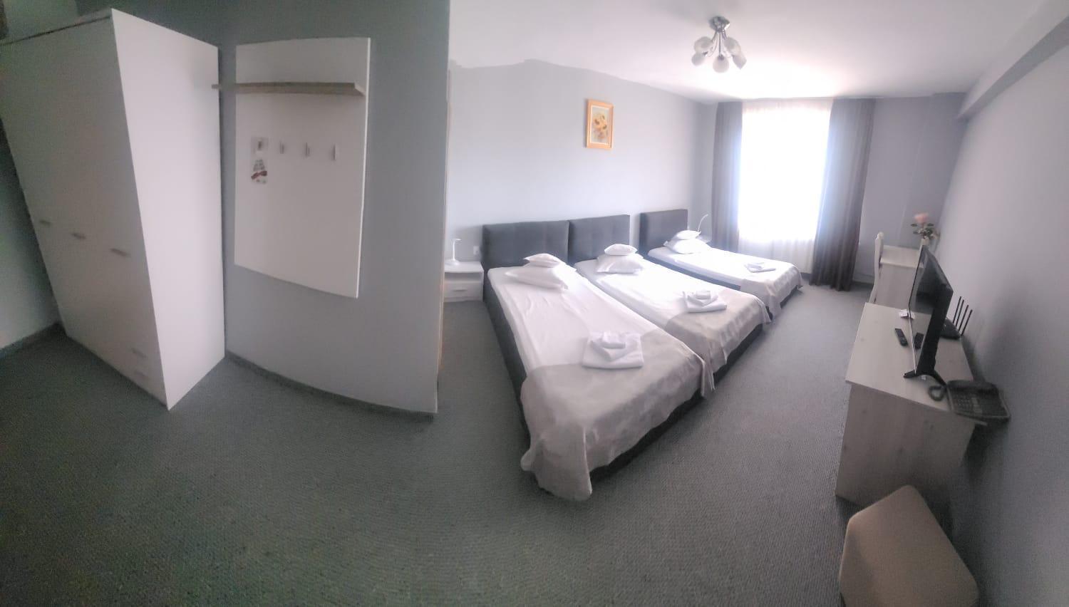Hotel Delaf Cluj-Napoca Buitenkant foto